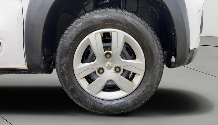 2015 Renault Kwid RXL, Petrol, Manual, 60,481 km, Right Front Wheel