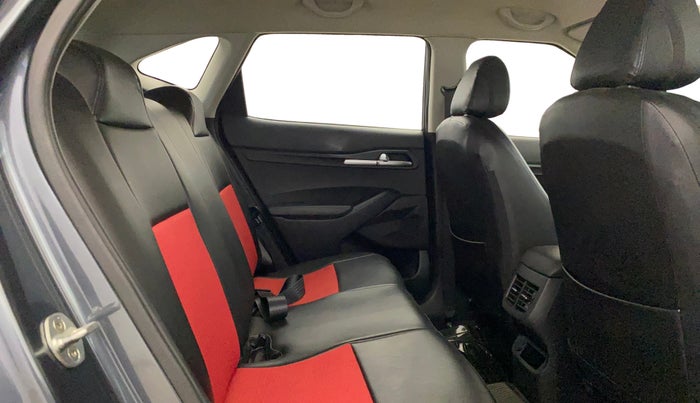 2019 KIA SELTOS HTK 1.5 PETROL, Petrol, Manual, 59,616 km, Right Side Rear Door Cabin
