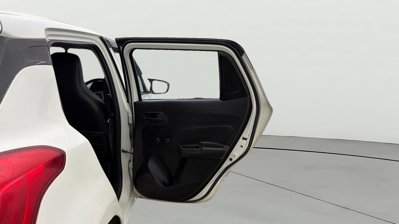 2020 Maruti Swift LXI, Petrol, Manual, 42,801 km, RHS Rear Door