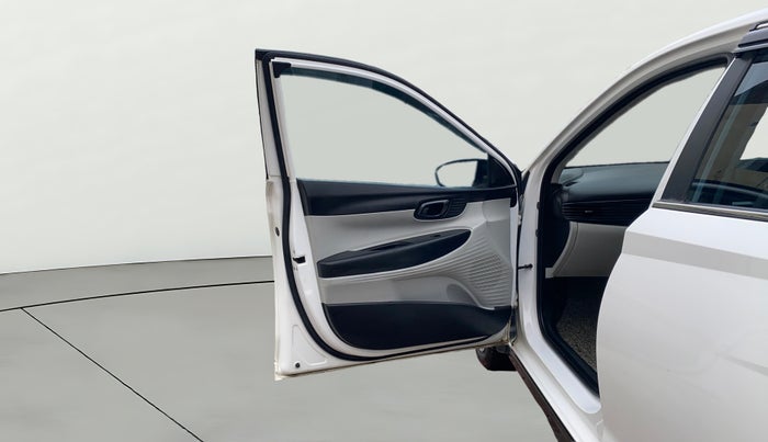 2023 Hyundai NEW I20 SPORTZ 1.2 MT, Petrol, Manual, 54,110 km, LHS Front Door