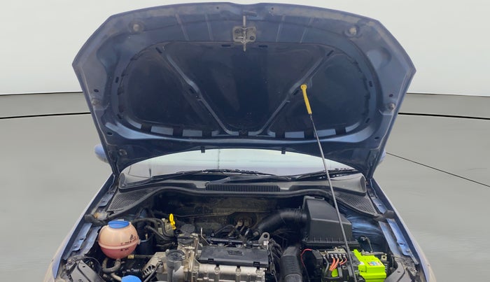 2016 Volkswagen Ameo COMFORTLINE 1.2L, Petrol, Manual, 81,186 km, Open Bonet