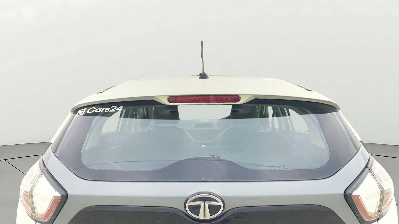 2018 Tata NEXON XM PETROL, Petrol, Manual, 42,094 km, Rear Windshield