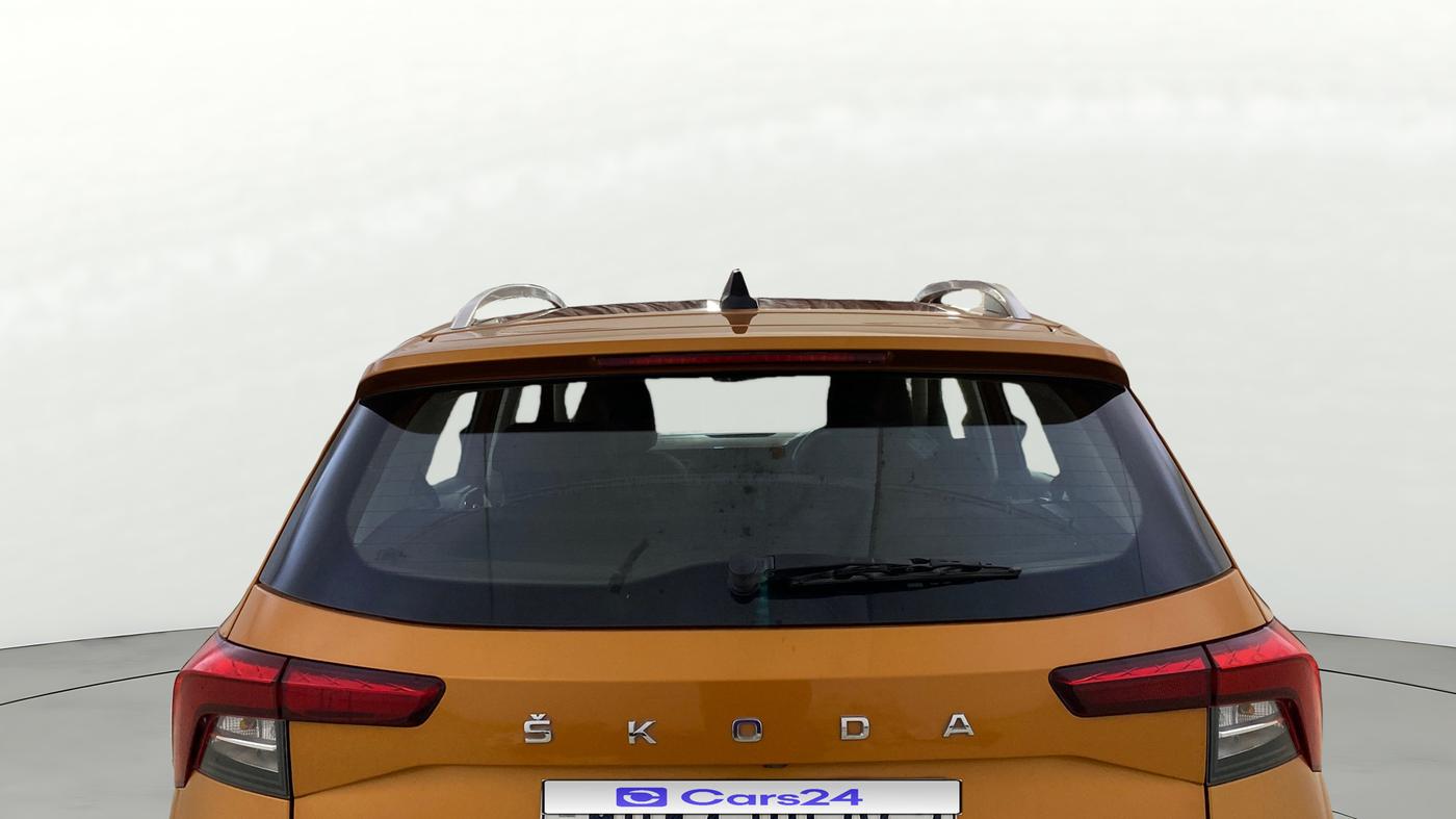 2021 Skoda KUSHAQ AMBITION 1.0L TSI AT, Petrol, Automatic, 45,058 km, Rear Windshield
