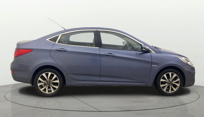 2014 Hyundai Verna FLUIDIC 1.6 CRDI SX, Diesel, Manual, 1,04,935 km, Right Side View