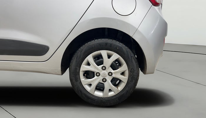 2015 Hyundai Grand i10 SPORTZ 1.2 KAPPA VTVT, Petrol, Manual, 61,896 km, Left Rear Wheel