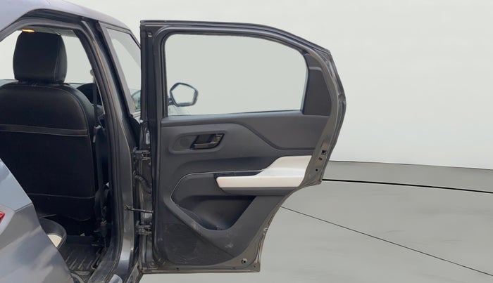 2022 Tata PUNCH ACCOMPLISHED MT, Petrol, Manual, 39,968 km, RHS Rear Door