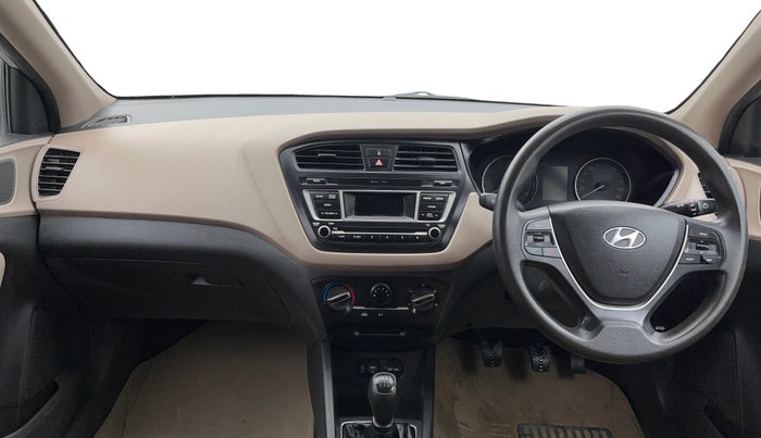 2014 Hyundai Elite i20 MAGNA 1.2, Petrol, Manual, 69,974 km, Dashboard