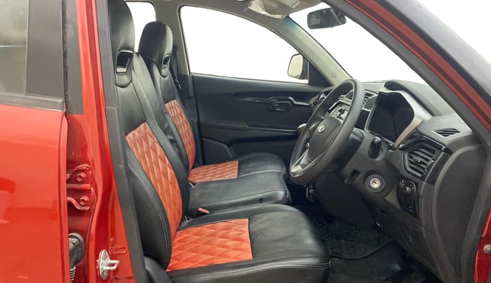 2017 Mahindra Kuv100 K8 6 STR DUAL TONE, Petrol, Manual, 29,019 km, Right Side Front Door Cabin