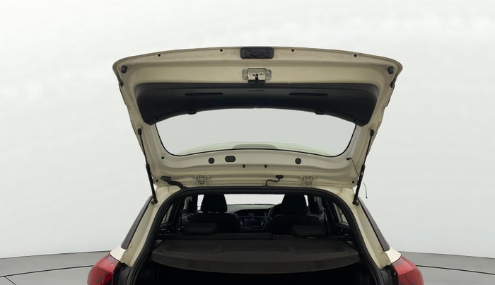 2017 Hyundai i20 Active 1.2 SX, Petrol, Manual, 74,821 km, Boot Door Open