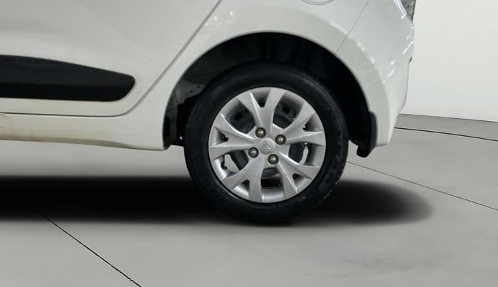 2015 Hyundai Grand i10 MAGNA 1.2 KAPPA VTVT, Petrol, Manual, 14,521 km, Left Rear Wheel