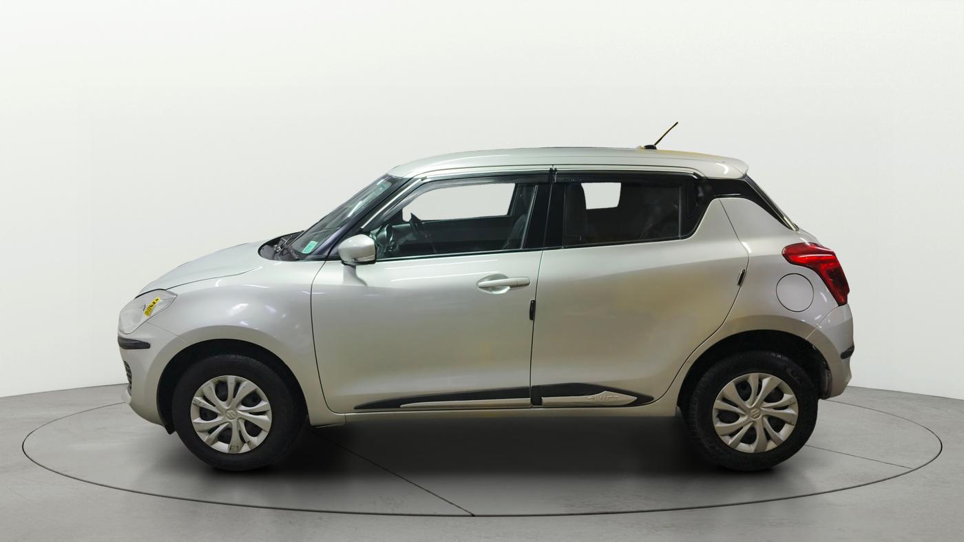 2022 Maruti Swift VXI AMT, Petrol, Automatic, 24,411 km, Left Side