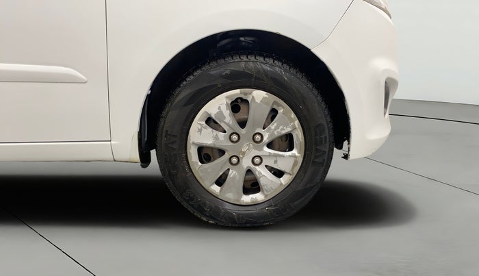 2012 Hyundai i10 SPORTZ 1.2 AT, Petrol, Automatic, 45,033 km, Right Front Wheel