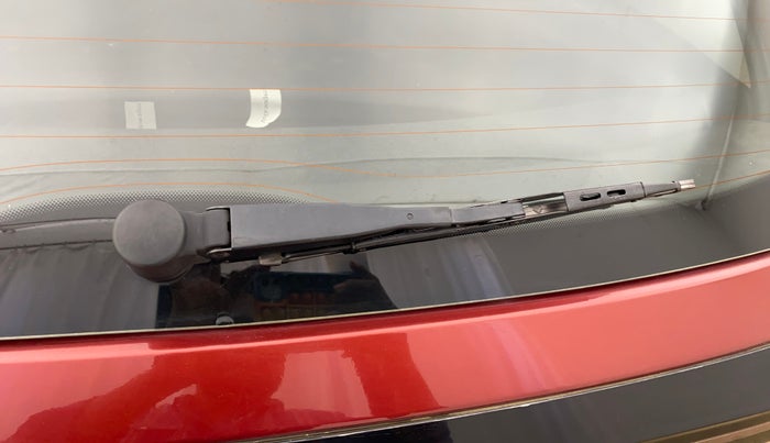 2022 Volkswagen TAIGUN HIGHLINE 1.0 TSI MT, Petrol, Manual, 52,887 km, Rear Wiper