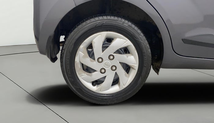 2019 Hyundai NEW SANTRO SPORTZ CNG, CNG, Manual, 97,340 km, Right Rear Wheel