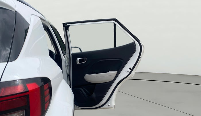 2023 Hyundai VENUE S 1.2, Petrol, Manual, 22,139 km, RHS Rear Door