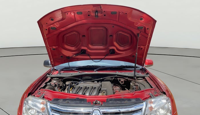 2015 Renault Duster RXL PETROL, Petrol, Manual, 52,802 km, Open Bonet