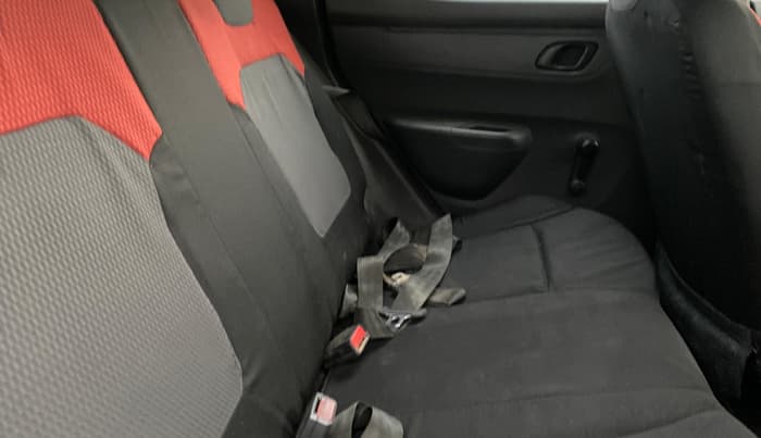 2015 Renault Kwid RXT 0.8, Petrol, Manual, 54,222 km, Right Side Rear Door Cabin