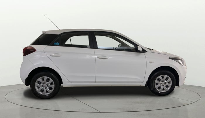2020 Hyundai Elite i20 MAGNA PLUS 1.2, Petrol, Manual, 28,357 km, Right Side View