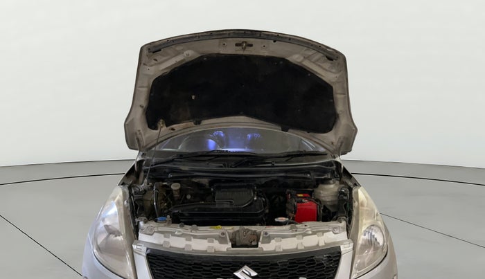 2016 Maruti Swift VXI, Petrol, Manual, 1,05,678 km, Open Bonet