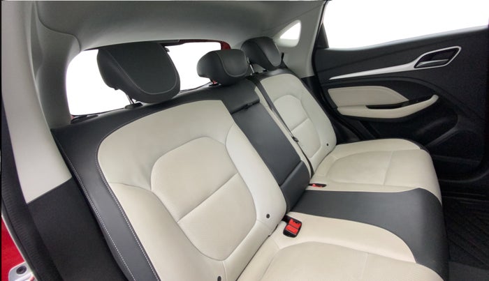 2022 MG ASTOR SAVVY 1.5 CVT, Petrol, Automatic, 14,101 km, Right Side Rear Door Cabin