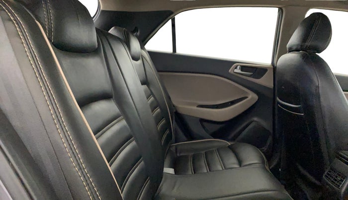 2018 Hyundai Elite i20 ASTA 1.2, Petrol, Manual, 34,111 km, Right Side Rear Door Cabin