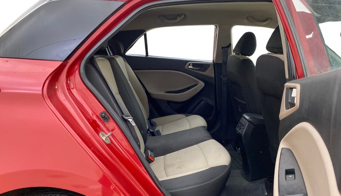 2015 Hyundai Elite i20 ASTA 1.2, Petrol, Manual, 36,333 km, Right Side Rear Door Cabin