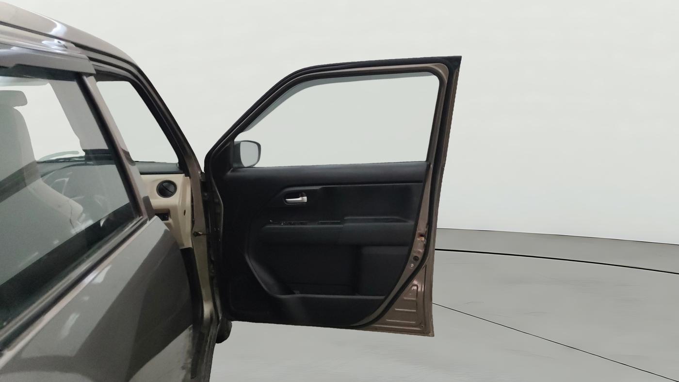 2019 Maruti New Wagon-R VXI 1.0, Petrol, Manual, 46,570 km, RHS Front Door