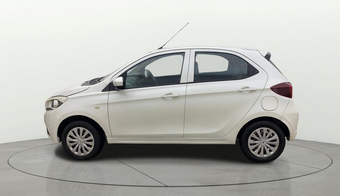 2018 Tata Tiago XT PETROL, CNG, Manual, 77,971 km, Left Side