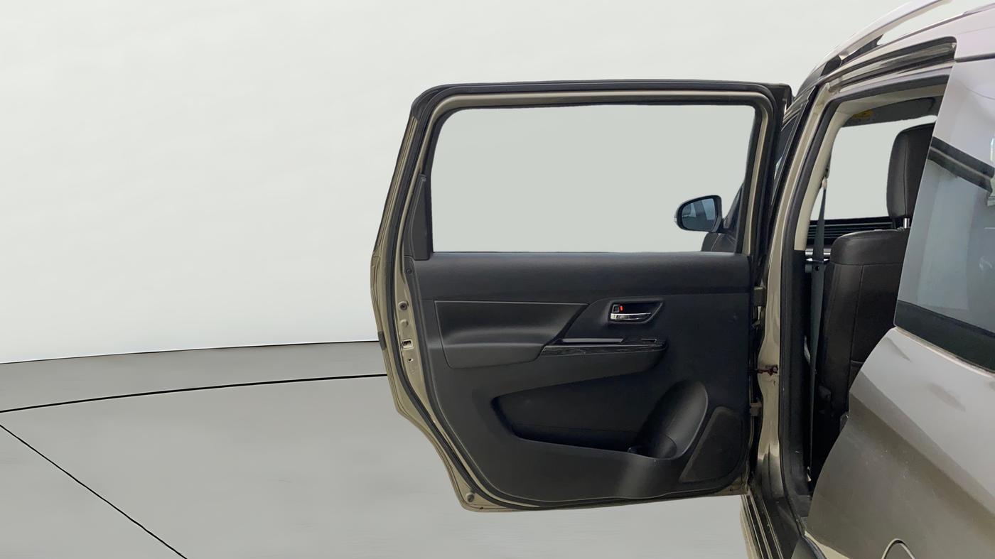 2021 Maruti XL6 ALPHA MT, Petrol, Manual, 28,412 km, LHS Rear Door