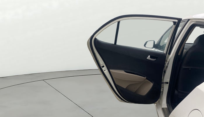 2016 Hyundai Xcent S 1.2 SPECIAL EDITION, Petrol, Manual, 74,812 km, LHS Rear Door