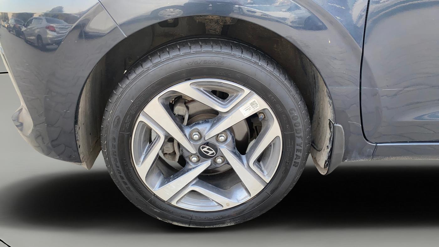 2024 Hyundai AURA SX 1.2 CNG, CNG, Manual, 36,615 km, Left Front Wheel