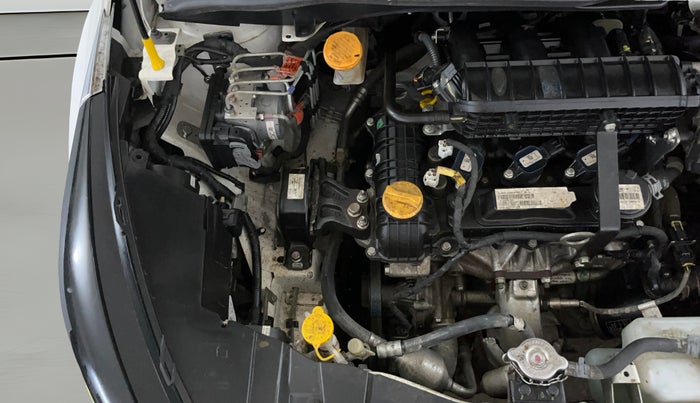 2024 Tata ALTROZ XE PETROL, Petrol, Manual, 8,121 km, Engine View - Right