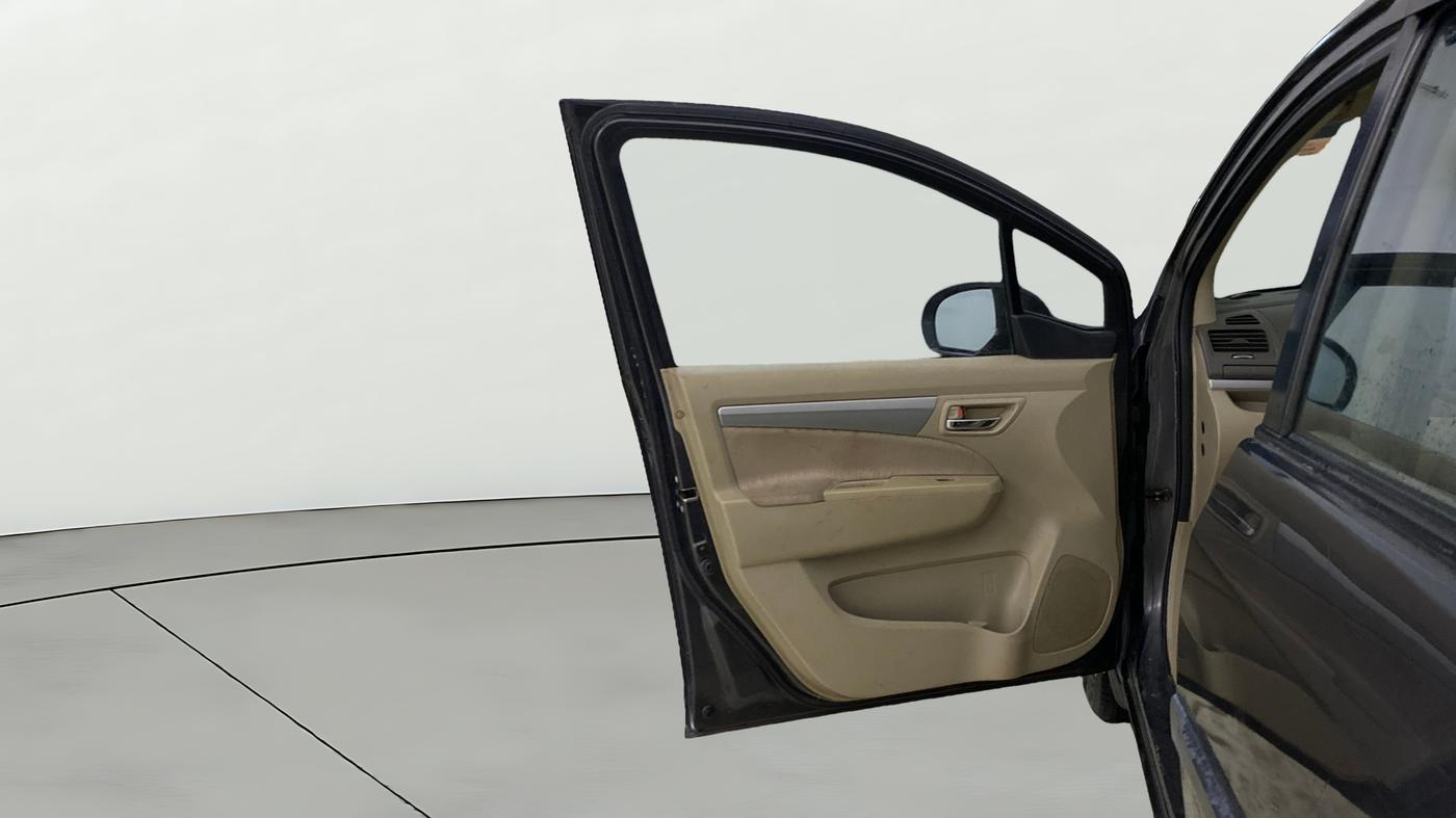 2014 Maruti Ertiga ZDI, Diesel, Manual, 66,201 km, LHS Front Door