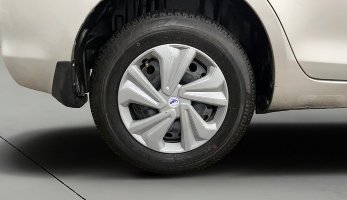 2015 Maruti Swift Dzire VXI, Petrol, Manual, 66,613 km, Right Rear Wheel
