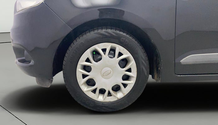 2017 Ford New Figo TREND 1.5L DIESEL, Diesel, Manual, 1,45,279 km, Left Front Wheel