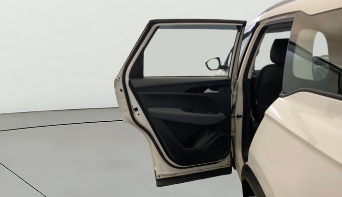 2022 MG HECTOR SHINE 1.5 PETROL TURBO CVT, Petrol, Automatic, 36,025 km, LHS Rear Door