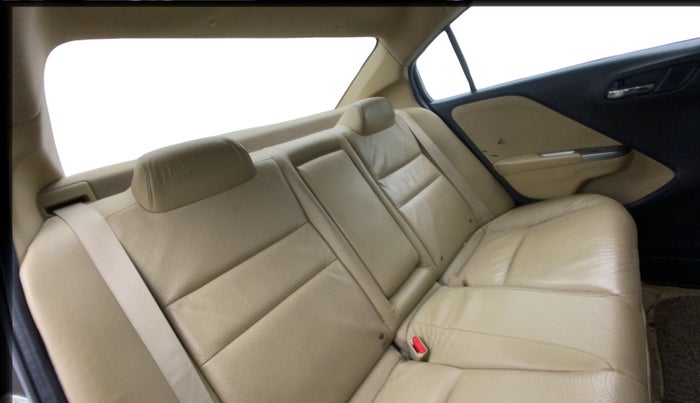 2016 Honda City 1.5L I-VTEC VX CVT, Petrol, Automatic, 71,103 km, Right Side Rear Door Cabin