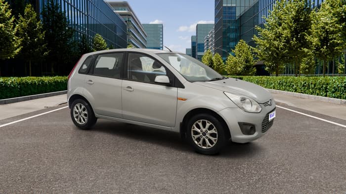 2013 Ford Figo TITANIUM 1.2 PETROL, Petrol, Manual, 26,606 km, Right Front Diagonal