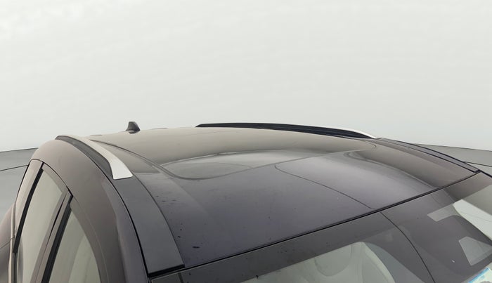 2023 Mahindra XUV700 AX 7 LUXURY P AT 7 STR, Petrol, Automatic, 14,828 km, Roof