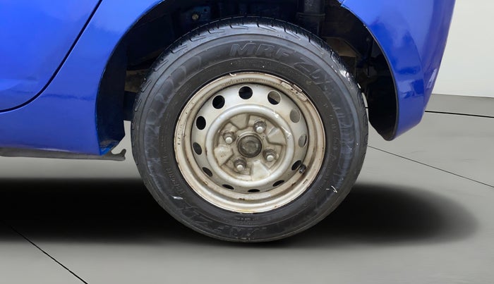 2012 Hyundai Eon D-LITE+, Petrol, Manual, 88,924 km, Left Rear Wheel