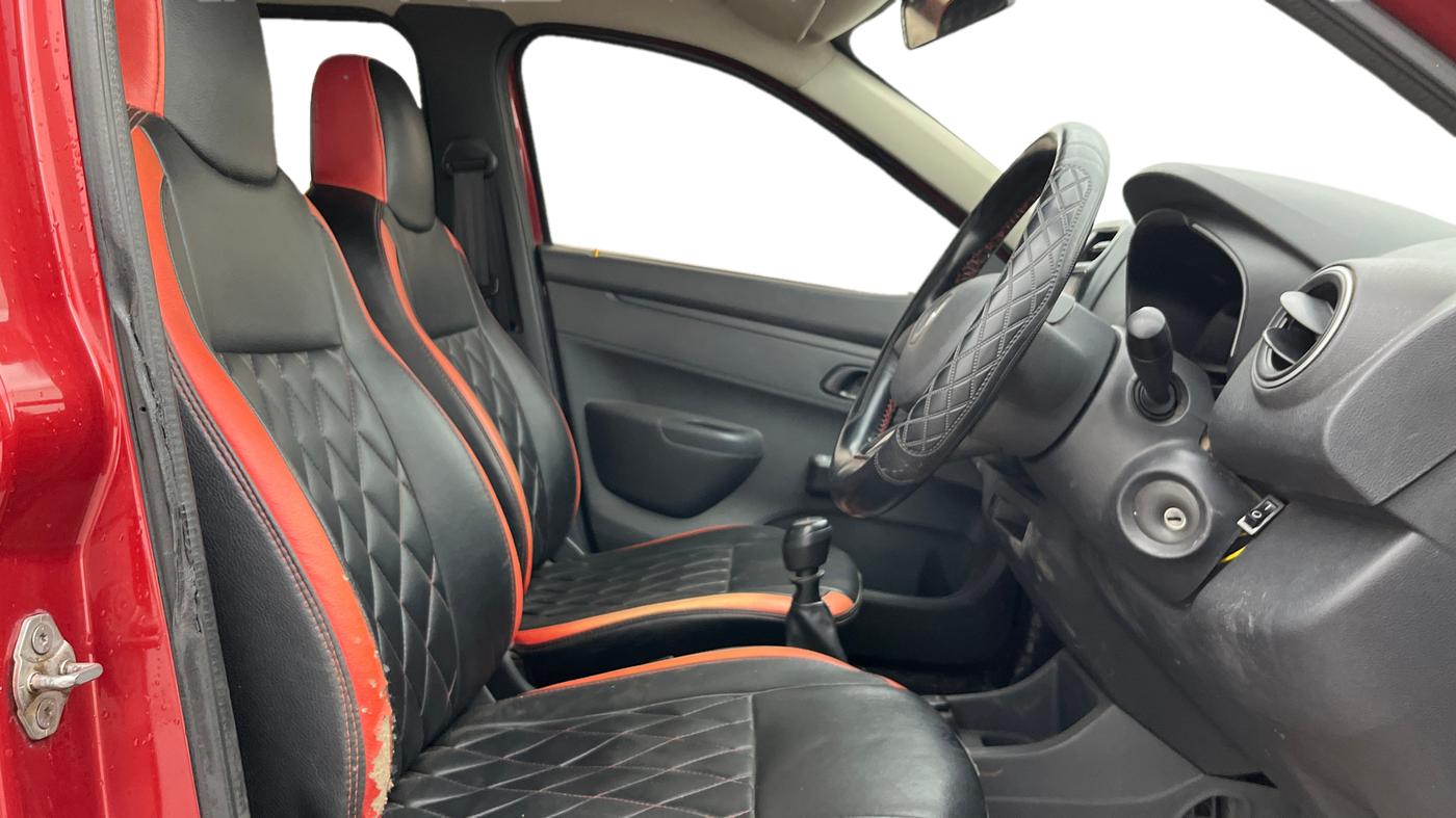 2016 Renault Kwid RXL, Petrol, Manual, 98,836 km, Right Side Front Door Cabin