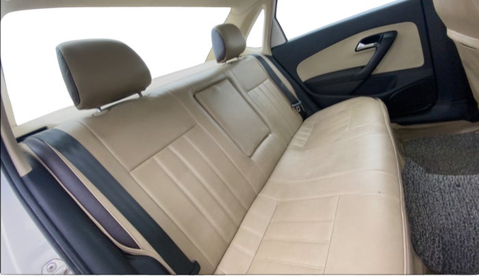 2020 Skoda Rapid AMBITION AT TSI, Petrol, Automatic, 1,16,692 km, Right Side Rear Door Cabin