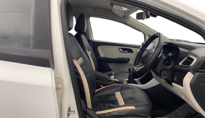 2021 Tata ALTROZ XZ PETROL, Petrol, Manual, 64,762 km, Right Side Front Door Cabin