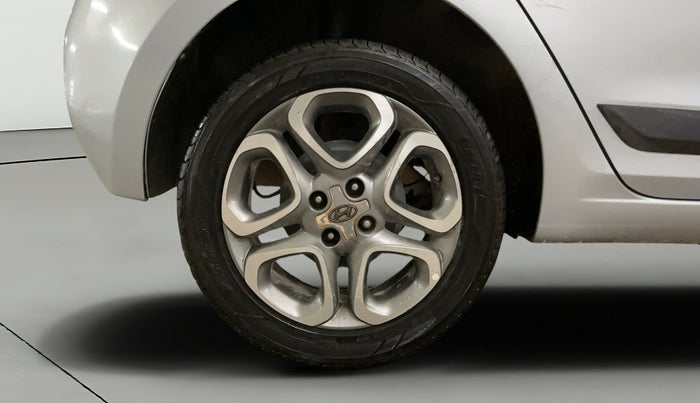 2020 Hyundai Elite i20 ASTA 1.2 (O), Petrol, Manual, 82,054 km, Right Rear Wheel