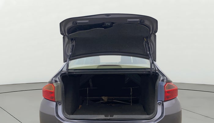 2017 Honda City 1.5L I-VTEC V MT, Petrol, Manual, 1,04,917 km, Boot Door Open