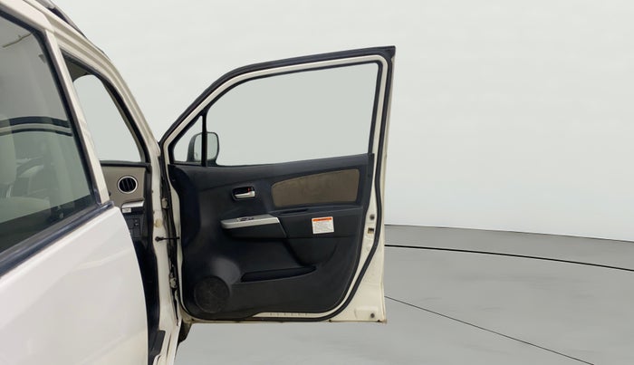 2014 Maruti Wagon R 1.0 LXI CNG, CNG, Manual, 94,432 km, RHS Front Door