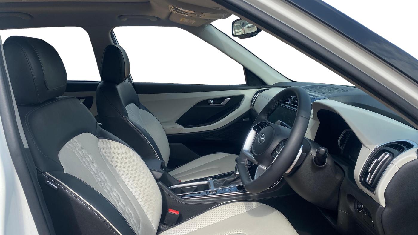 2023 Hyundai Creta SX (O) IVT 1.5 PETROL, Petrol, Automatic, 22,917 km, Right Side Front Door Cabin
