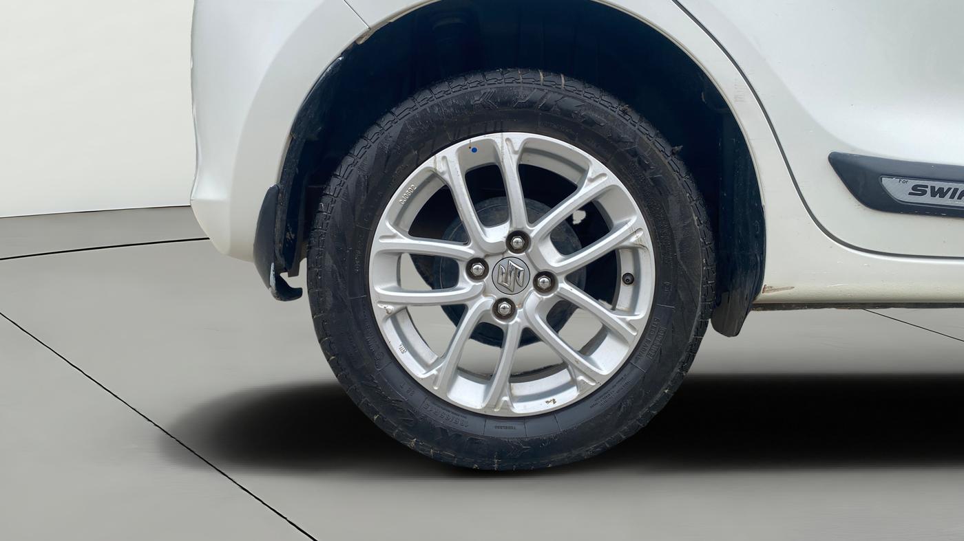 2024 Maruti Swift ZXI, Petrol, Manual, 59,255 km, Right Rear Wheel