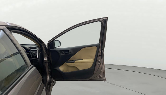 2014 Honda City 1.5L I-VTEC V MT, Petrol, Manual, 1,17,962 km, RHS Front Door