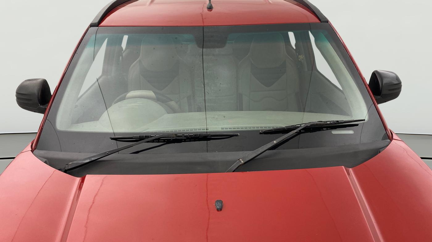 2017 Mahindra Kuv100 K2 PLUS D 6 STR, Diesel, Manual, 86,232 km, Front Windshield